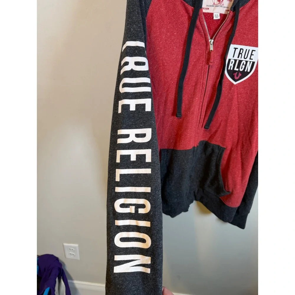 True Religion Mens Zip Hoodie Raglan Graphic Sleeve Red Gray XL